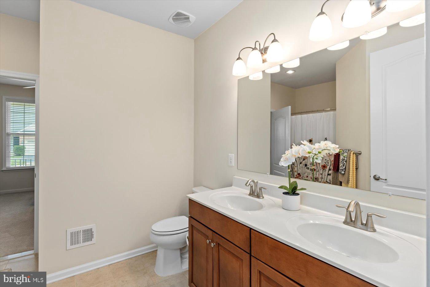 5810 NEW BERNE RD, FREDERICKSBURG, Virginia 22407, 3 Bedrooms Bedrooms, ,3 BathroomsBathrooms,Residential,For sale,5810 NEW BERNE RD,VASP2035290 MLS # VASP2035290