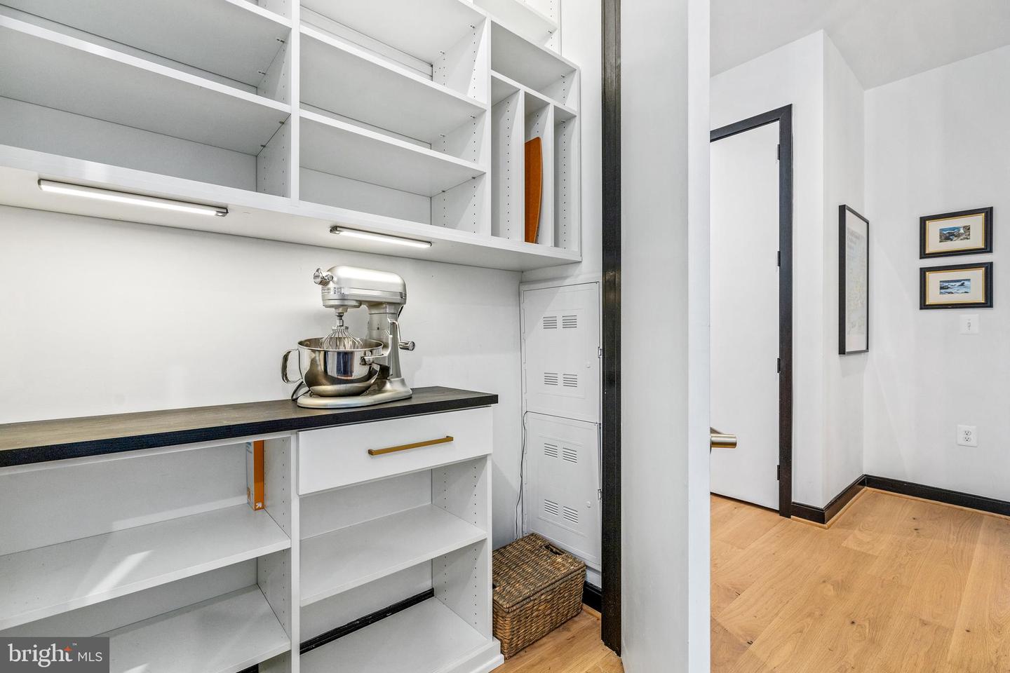 1402 12TH ST NW #9, WASHINGTON, District Of Columbia 20005, 2 Bedrooms Bedrooms, ,2 BathroomsBathrooms,Residential,For sale,1402 12TH ST NW #9,DCDC2214042 MLS # DCDC2214042