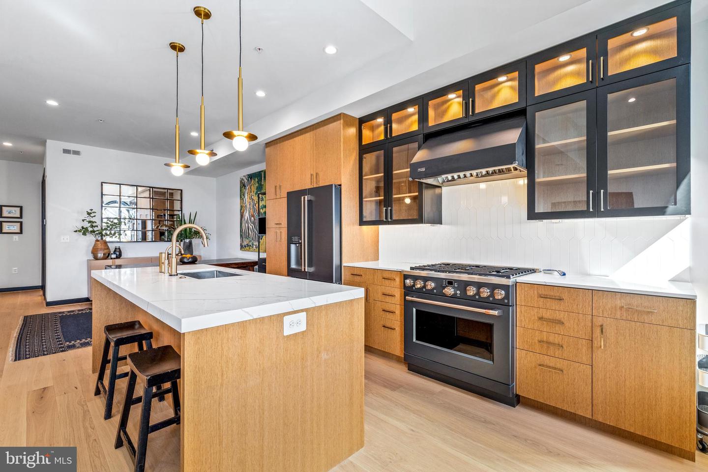1402 12TH ST NW #9, WASHINGTON, District Of Columbia 20005, 2 Bedrooms Bedrooms, ,2 BathroomsBathrooms,Residential,For sale,1402 12TH ST NW #9,DCDC2214042 MLS # DCDC2214042