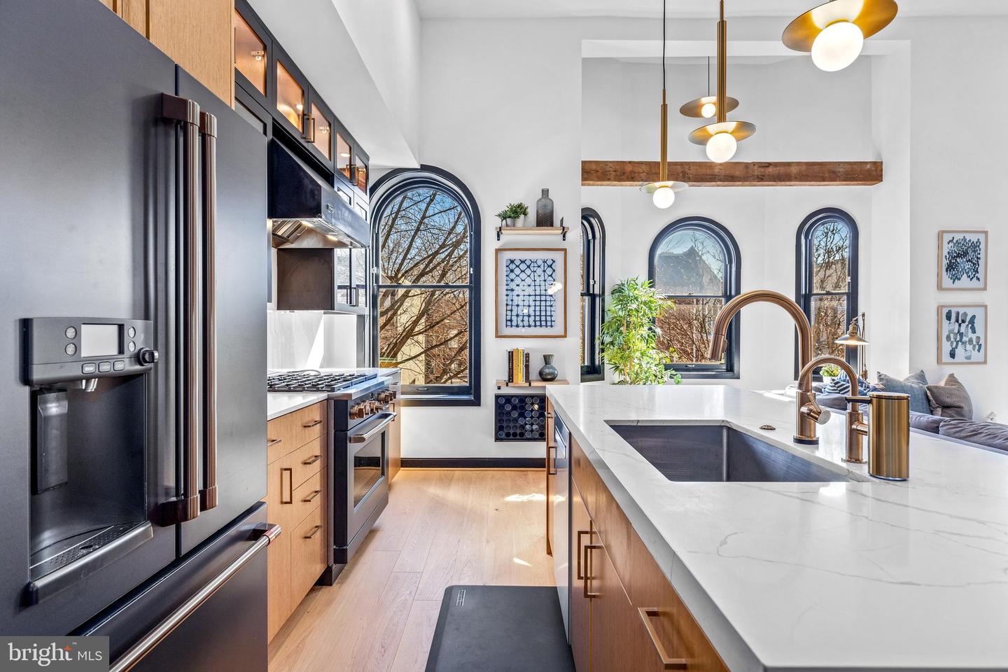1402 12TH ST NW #9, WASHINGTON, District Of Columbia 20005, 2 Bedrooms Bedrooms, ,2 BathroomsBathrooms,Residential,For sale,1402 12TH ST NW #9,DCDC2214042 MLS # DCDC2214042