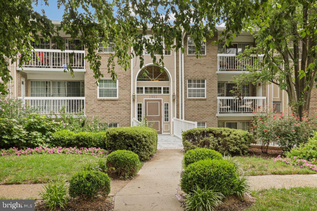 1931 WILSON LN #101, MCLEAN, Virginia 22102, 1 Bedroom Bedrooms, ,1 BathroomBathrooms,Residential,For sale,1931 WILSON LN #101,VAFX2259962 MLS # VAFX2259962