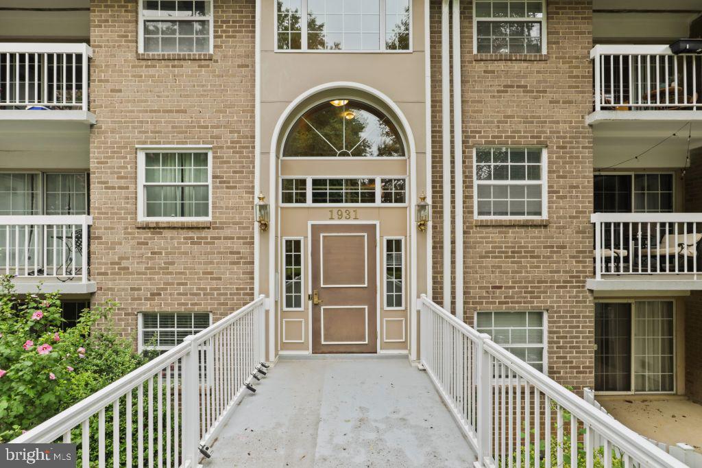 1931 WILSON LN #101, MCLEAN, Virginia 22102, 1 Bedroom Bedrooms, ,1 BathroomBathrooms,Residential,For sale,1931 WILSON LN #101,VAFX2259962 MLS # VAFX2259962