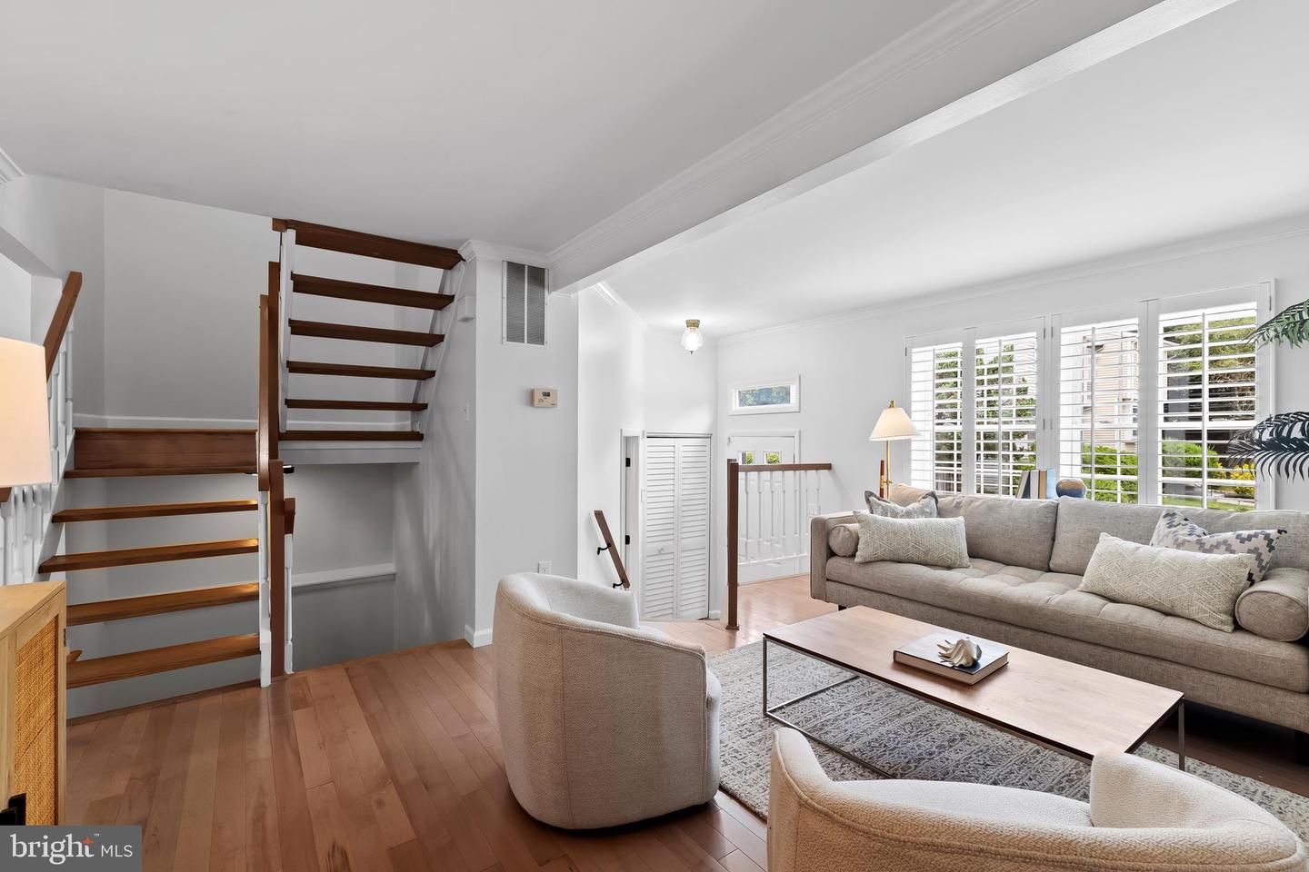 5308 ADMIRALTY CT, ALEXANDRIA, Virginia 22315, 3 Bedrooms Bedrooms, ,2 BathroomsBathrooms,Residential,For sale,5308 ADMIRALTY CT,VAFX2259986 MLS # VAFX2259986