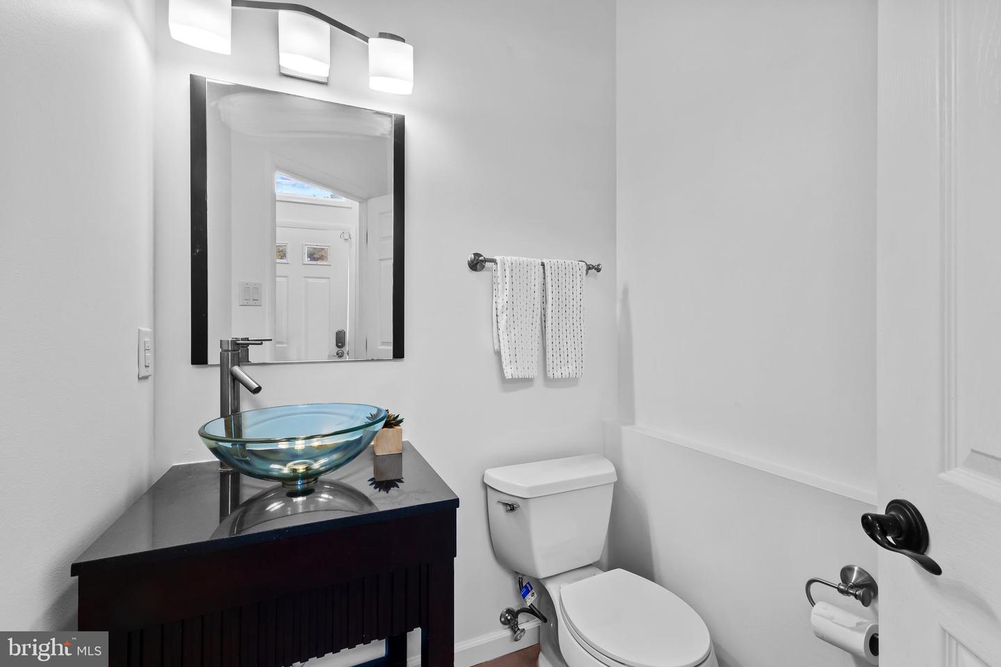 5308 ADMIRALTY CT, ALEXANDRIA, Virginia 22315, 3 Bedrooms Bedrooms, ,2 BathroomsBathrooms,Residential,For sale,5308 ADMIRALTY CT,VAFX2259986 MLS # VAFX2259986