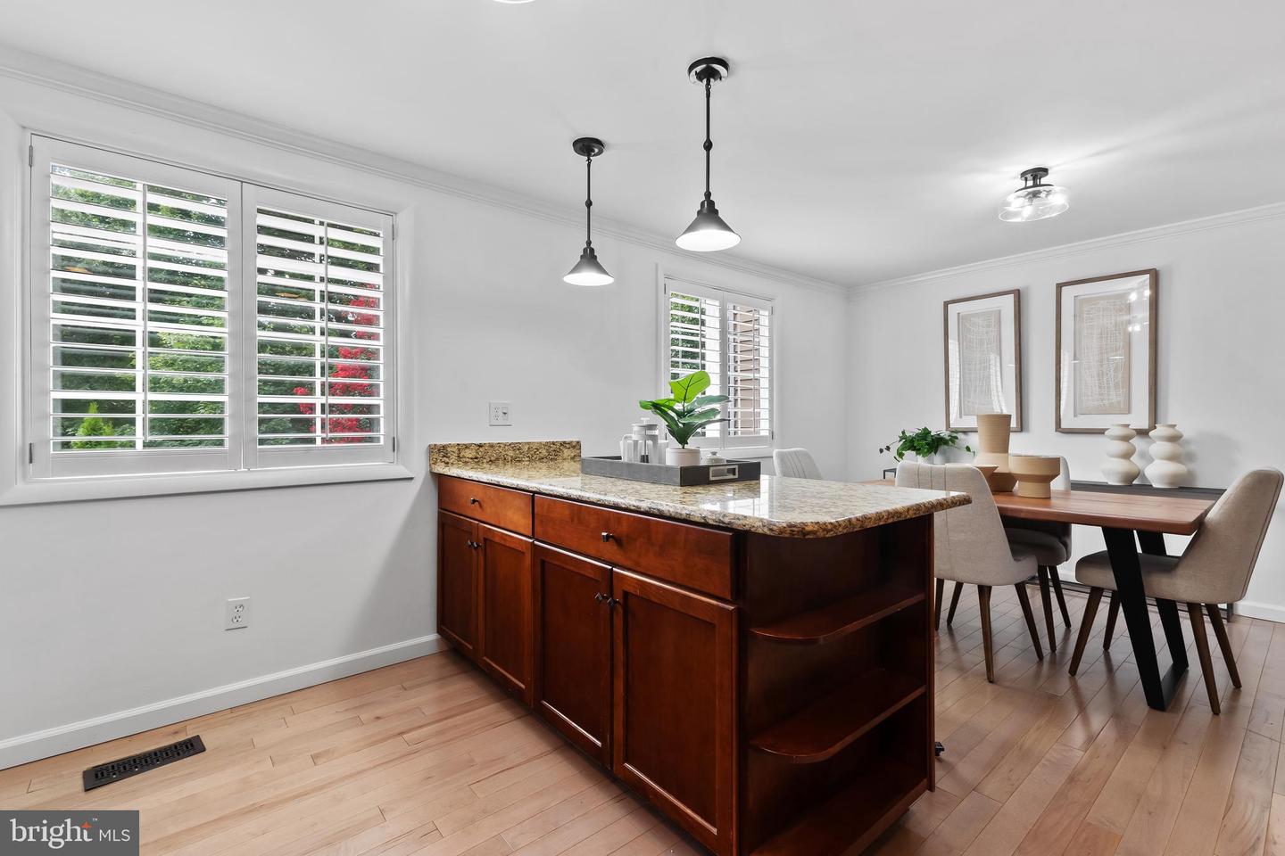 5308 ADMIRALTY CT, ALEXANDRIA, Virginia 22315, 3 Bedrooms Bedrooms, ,2 BathroomsBathrooms,Residential,For sale,5308 ADMIRALTY CT,VAFX2259986 MLS # VAFX2259986