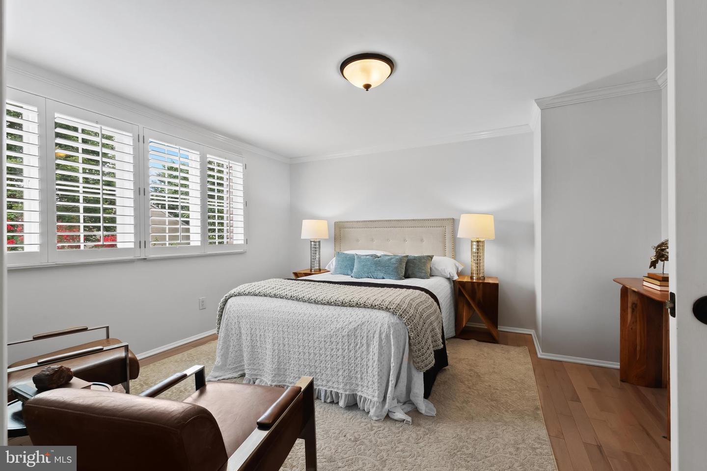 5308 ADMIRALTY CT, ALEXANDRIA, Virginia 22315, 3 Bedrooms Bedrooms, ,2 BathroomsBathrooms,Residential,For sale,5308 ADMIRALTY CT,VAFX2259986 MLS # VAFX2259986