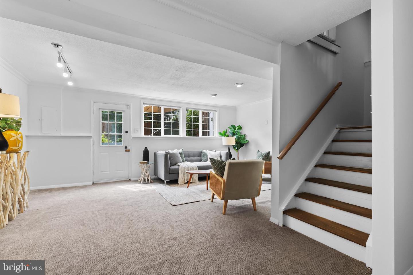 5308 ADMIRALTY CT, ALEXANDRIA, Virginia 22315, 3 Bedrooms Bedrooms, ,2 BathroomsBathrooms,Residential,For sale,5308 ADMIRALTY CT,VAFX2259986 MLS # VAFX2259986