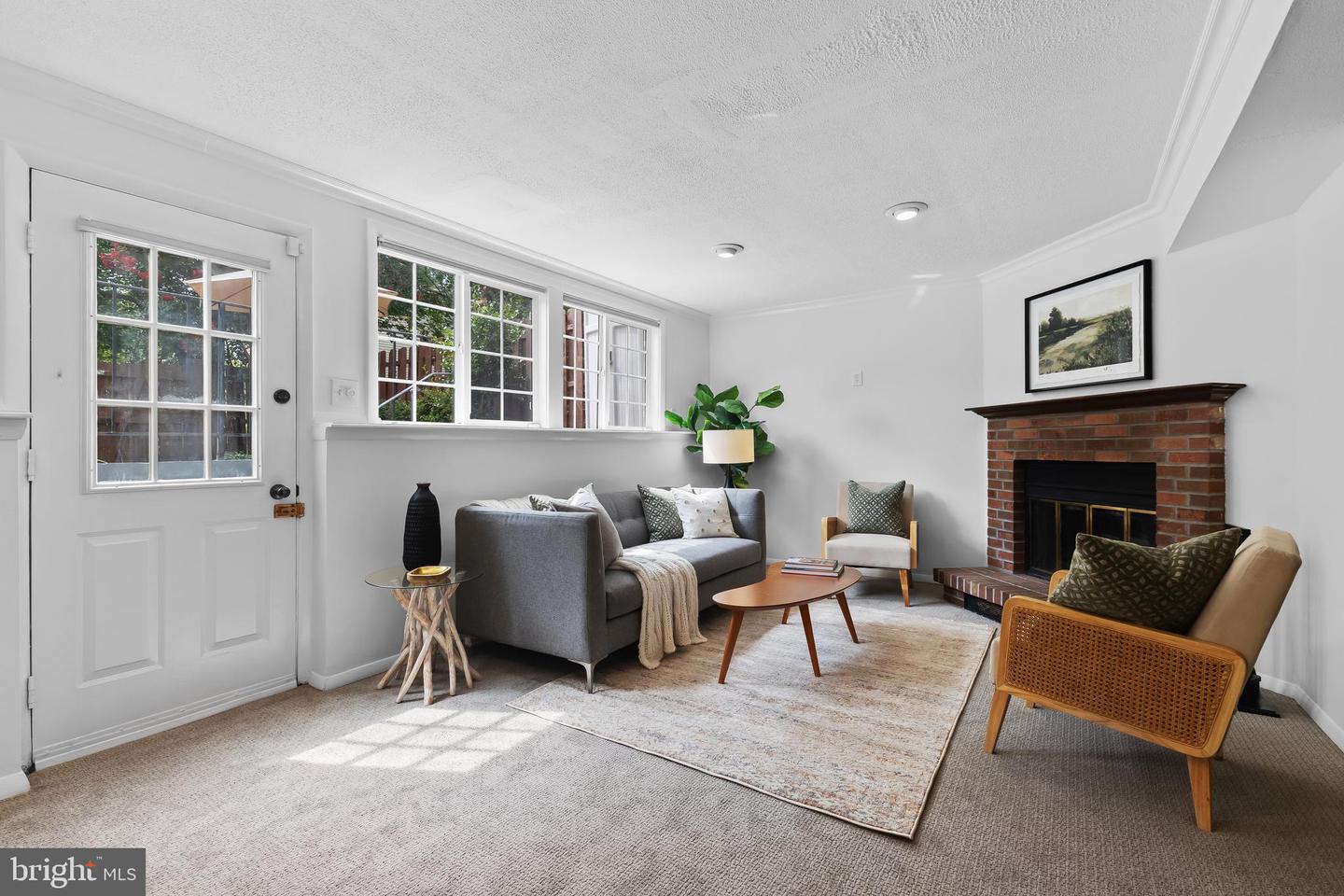5308 ADMIRALTY CT, ALEXANDRIA, Virginia 22315, 3 Bedrooms Bedrooms, ,2 BathroomsBathrooms,Residential,For sale,5308 ADMIRALTY CT,VAFX2259986 MLS # VAFX2259986
