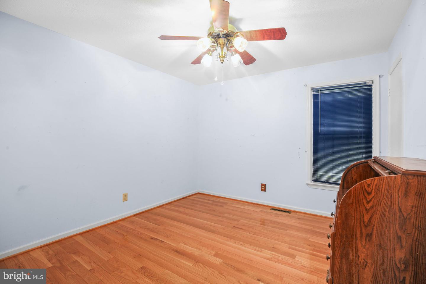 123 CANDLESTICK DR, STAFFORD, Virginia 22554, 3 Bedrooms Bedrooms, ,1 BathroomBathrooms,Residential,For sale,123 CANDLESTICK DR,VAST2041630 MLS # VAST2041630