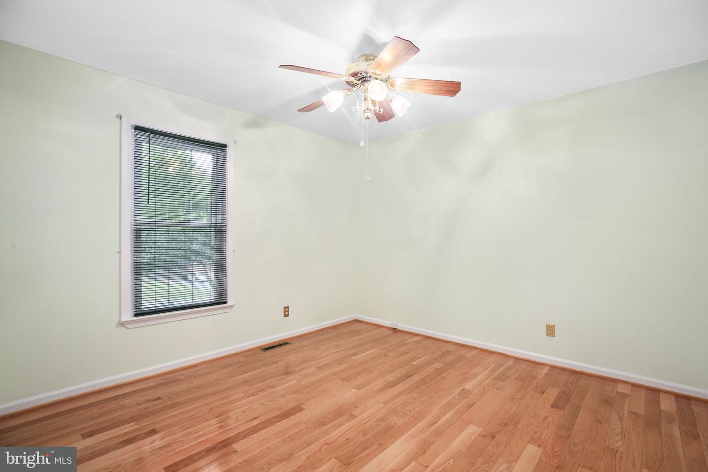 123 CANDLESTICK DR, STAFFORD, Virginia 22554, 3 Bedrooms Bedrooms, ,1 BathroomBathrooms,Residential,For sale,123 CANDLESTICK DR,VAST2041630 MLS # VAST2041630
