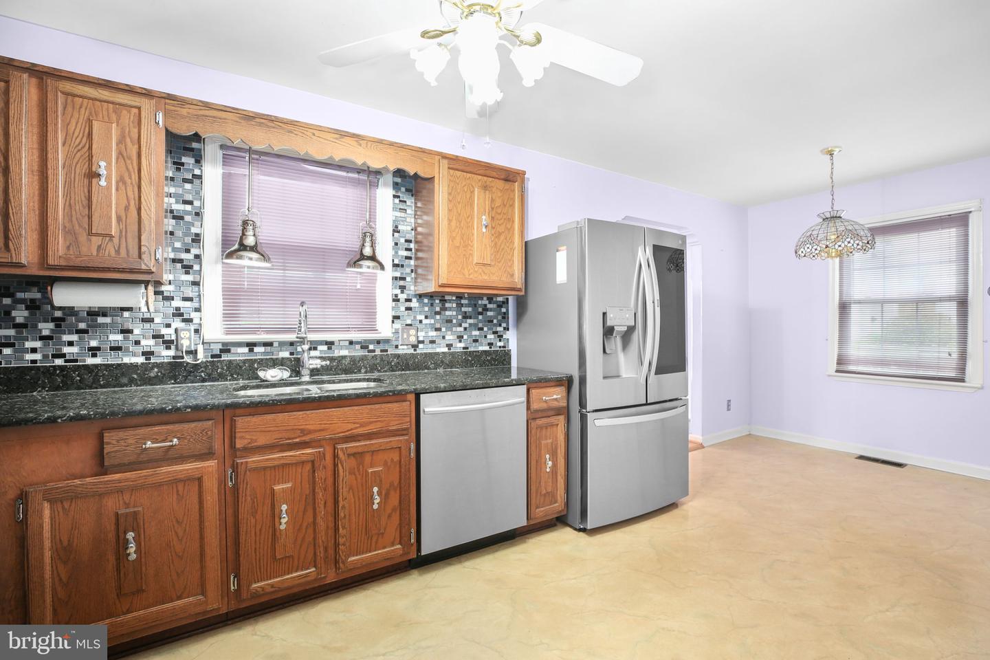 123 CANDLESTICK DR, STAFFORD, Virginia 22554, 3 Bedrooms Bedrooms, ,1 BathroomBathrooms,Residential,For sale,123 CANDLESTICK DR,VAST2041630 MLS # VAST2041630