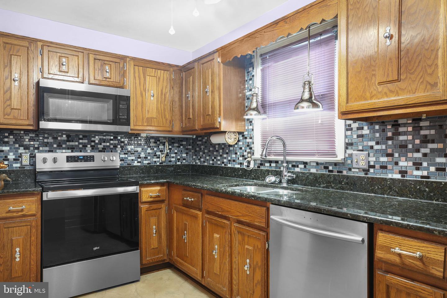 123 CANDLESTICK DR, STAFFORD, Virginia 22554, 3 Bedrooms Bedrooms, ,1 BathroomBathrooms,Residential,For sale,123 CANDLESTICK DR,VAST2041630 MLS # VAST2041630
