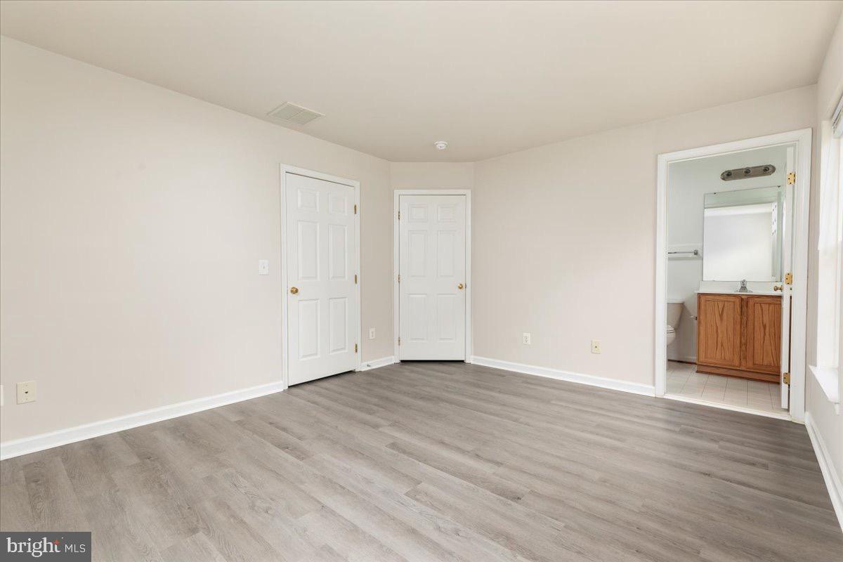 251 PATRIOTS PL, WOODSTOCK, Virginia 22664, 3 Bedrooms Bedrooms, 6 Rooms Rooms,2 BathroomsBathrooms,Residential,For sale,251 PATRIOTS PL,VASH2012196 MLS # VASH2012196