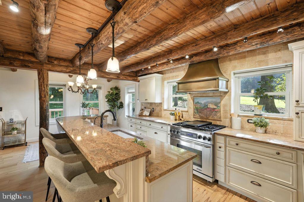 1536 WINDSTONE DR, VIENNA, Virginia 22182, 5 Bedrooms Bedrooms, ,5 BathroomsBathrooms,Residential,For sale,1536 WINDSTONE DR,VAFX2260172 MLS # VAFX2260172