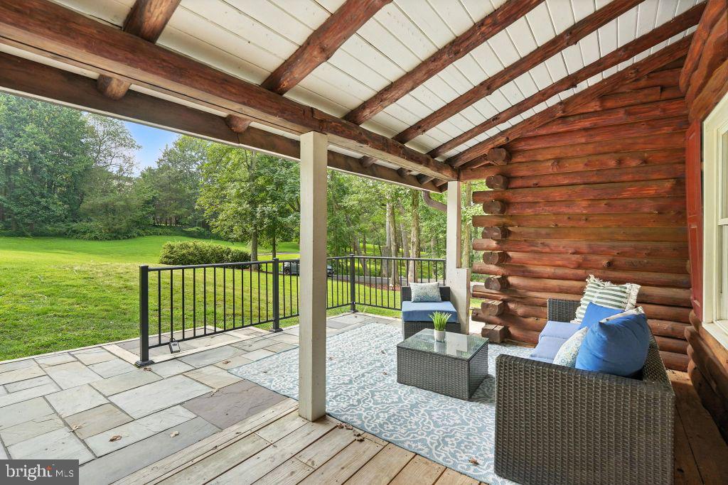 1536 WINDSTONE DR, VIENNA, Virginia 22182, 5 Bedrooms Bedrooms, ,5 BathroomsBathrooms,Residential,For sale,1536 WINDSTONE DR,VAFX2260172 MLS # VAFX2260172
