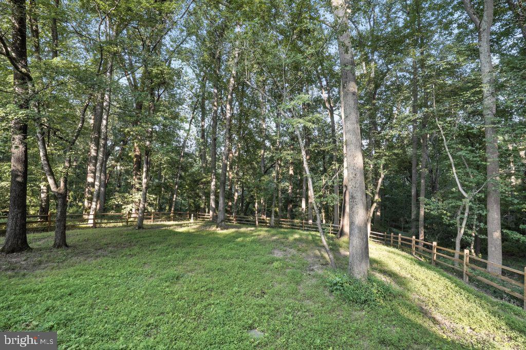 1536 WINDSTONE DR, VIENNA, Virginia 22182, 5 Bedrooms Bedrooms, ,5 BathroomsBathrooms,Residential,For sale,1536 WINDSTONE DR,VAFX2260172 MLS # VAFX2260172