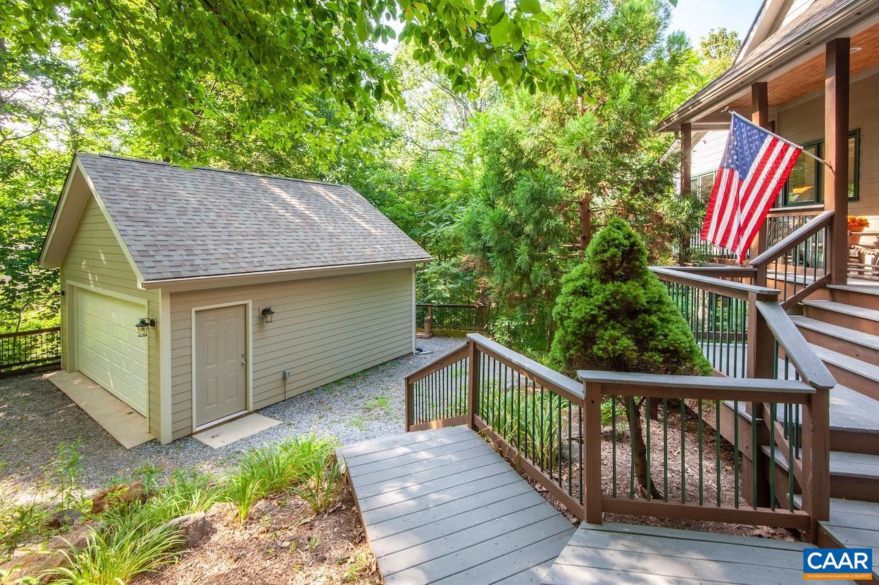 21 WEEPING ROCK LN, WINTERGREEN RESORT, Virginia 22967, 4 Bedrooms Bedrooms, ,4 BathroomsBathrooms,Residential,For sale,21 WEEPING ROCK LN,667634 MLS # 667634
