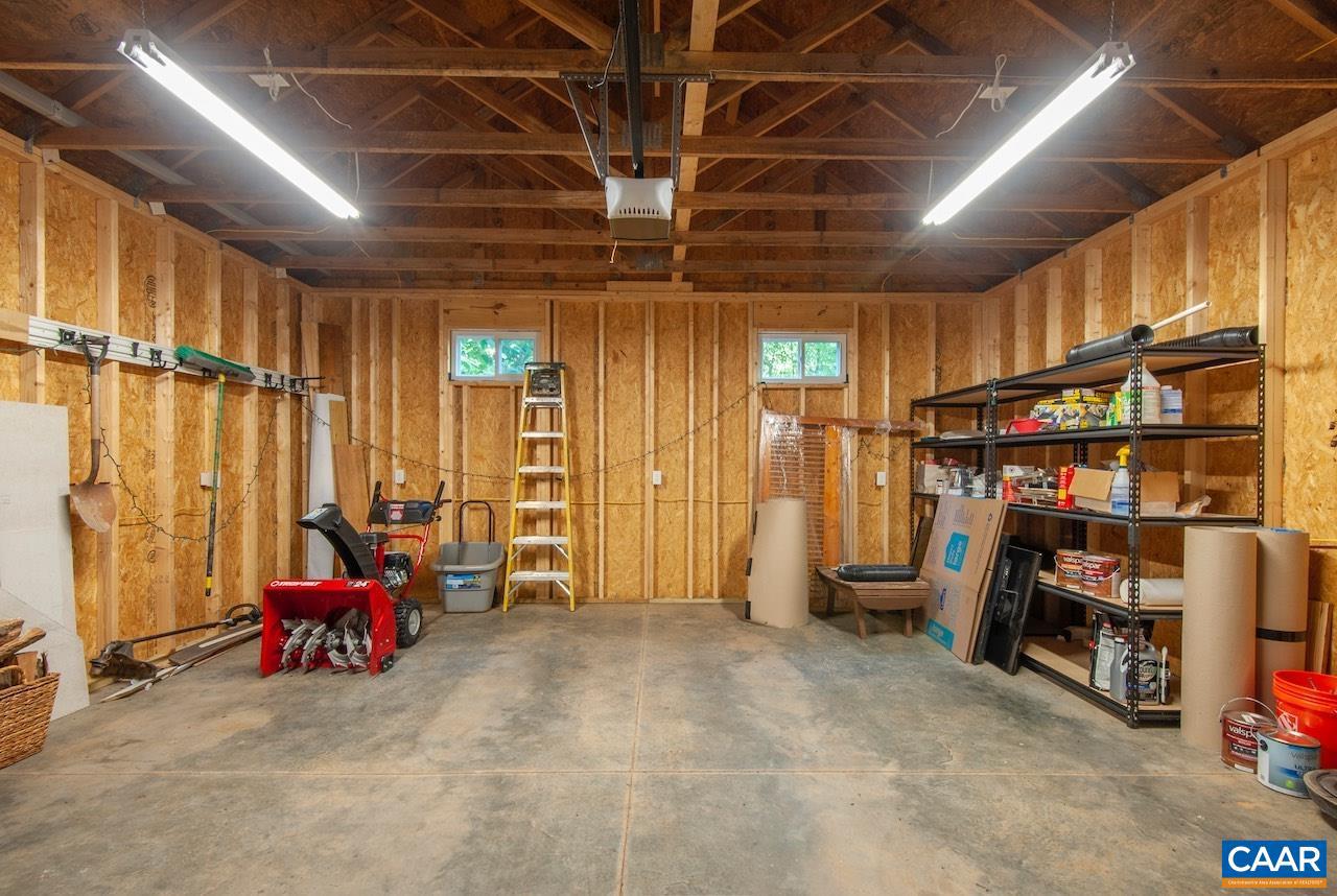 21 WEEPING ROCK LN, WINTERGREEN RESORT, Virginia 22967, 4 Bedrooms Bedrooms, ,4 BathroomsBathrooms,Residential,For sale,21 WEEPING ROCK LN,667634 MLS # 667634