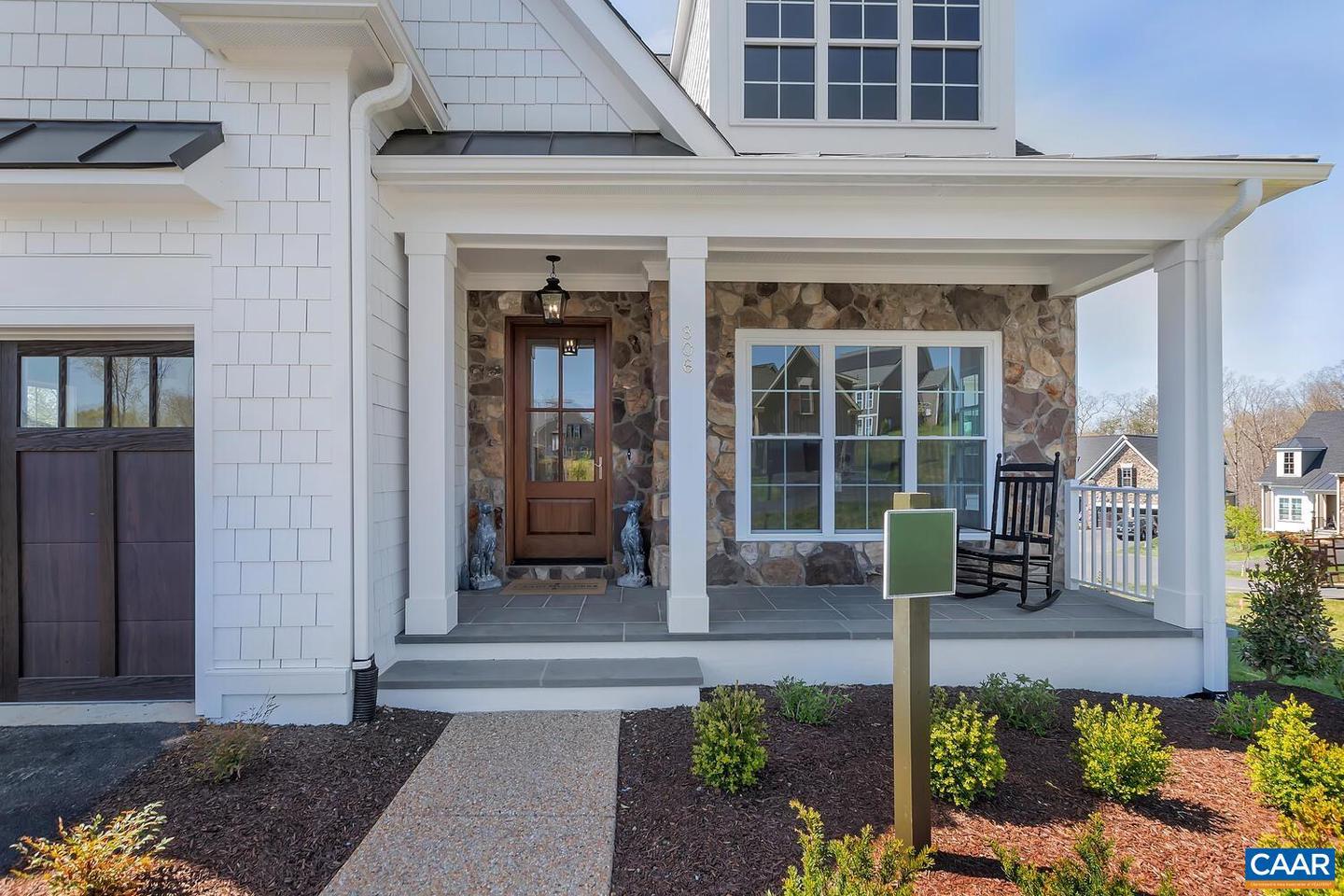 28 FARROW CIR, CHARLOTTESVILLE, Virginia 22901, 3 Bedrooms Bedrooms, ,2 BathroomsBathrooms,Residential,For sale,28 FARROW CIR,667636 MLS # 667636