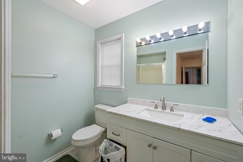 402 4TH ST, GROTTOES, Virginia 24441, 3 Bedrooms Bedrooms, ,2 BathroomsBathrooms,Residential,For sale,402 4TH ST,VARO2002486 MLS # VARO2002486