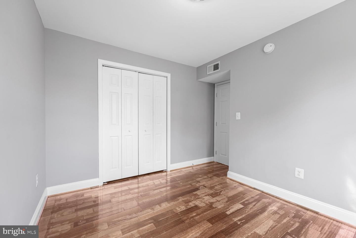3876 9TH ST SE #301, WASHINGTON, District Of Columbia 20032, 2 Bedrooms Bedrooms, ,1 BathroomBathrooms,Residential,For sale,3876 9TH ST SE #301,DCDC2214408 MLS # DCDC2214408
