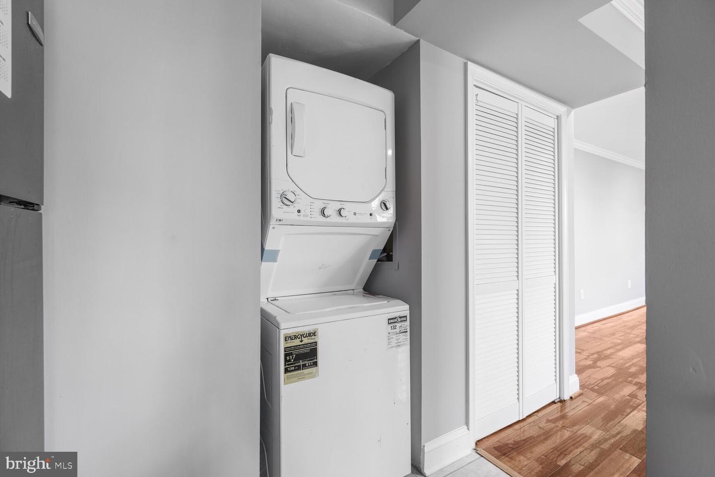 3876 9TH ST SE #301, WASHINGTON, District Of Columbia 20032, 2 Bedrooms Bedrooms, ,1 BathroomBathrooms,Residential,For sale,3876 9TH ST SE #301,DCDC2214408 MLS # DCDC2214408