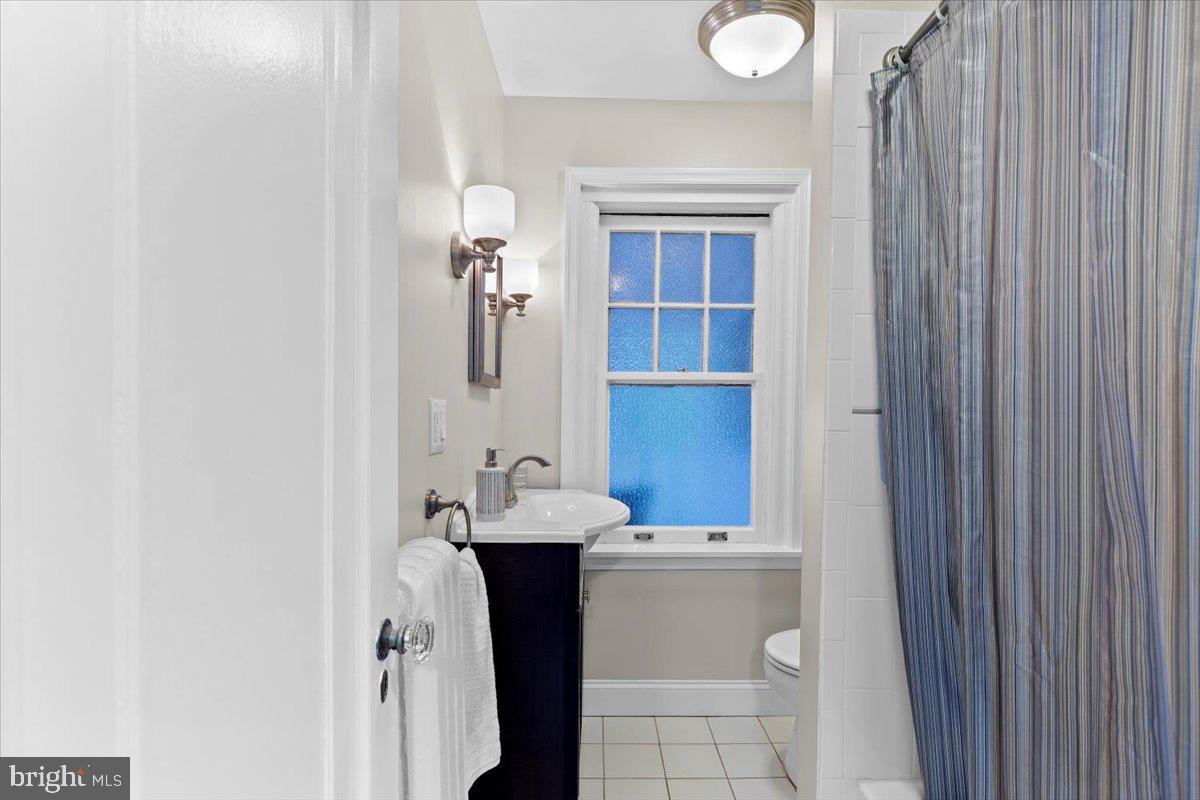 4332 CHESAPEAKE ST NW, WASHINGTON, District Of Columbia 20016, 3 Bedrooms Bedrooms, ,2 BathroomsBathrooms,Residential,For sale,4332 CHESAPEAKE ST NW,DCDC2214430 MLS # DCDC2214430