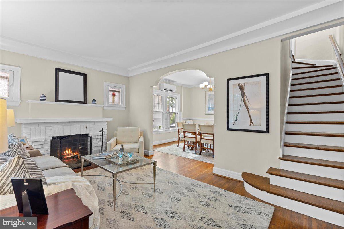 4332 CHESAPEAKE ST NW, WASHINGTON, District Of Columbia 20016, 3 Bedrooms Bedrooms, ,2 BathroomsBathrooms,Residential,For sale,4332 CHESAPEAKE ST NW,DCDC2214430 MLS # DCDC2214430