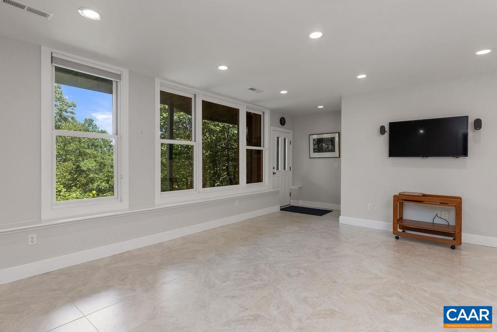 1142 BLUE RIDGE DR, WINTERGREEN RESORT, Virginia 22967, 6 Bedrooms Bedrooms, ,5 BathroomsBathrooms,Residential,For sale,1142 BLUE RIDGE DR,667646 MLS # 667646