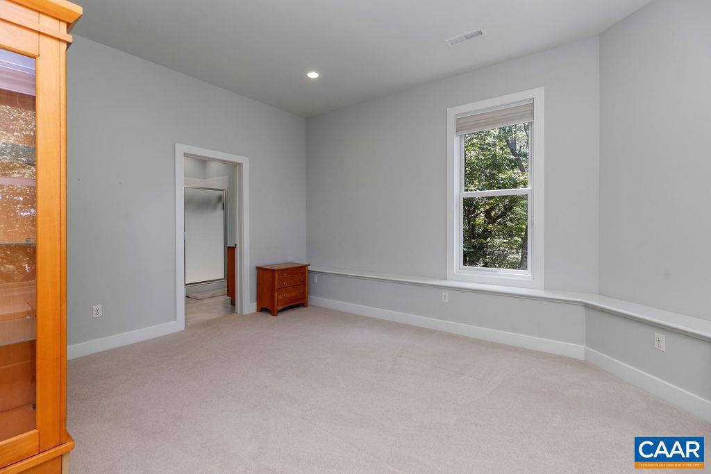 1142 BLUE RIDGE DR, WINTERGREEN RESORT, Virginia 22967, 6 Bedrooms Bedrooms, ,5 BathroomsBathrooms,Residential,For sale,1142 BLUE RIDGE DR,667646 MLS # 667646