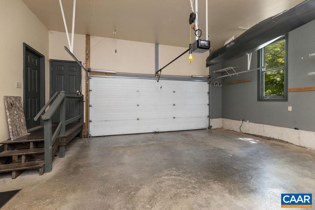 1142 BLUE RIDGE DR, WINTERGREEN RESORT, Virginia 22967, 6 Bedrooms Bedrooms, ,5 BathroomsBathrooms,Residential,For sale,1142 BLUE RIDGE DR,667646 MLS # 667646