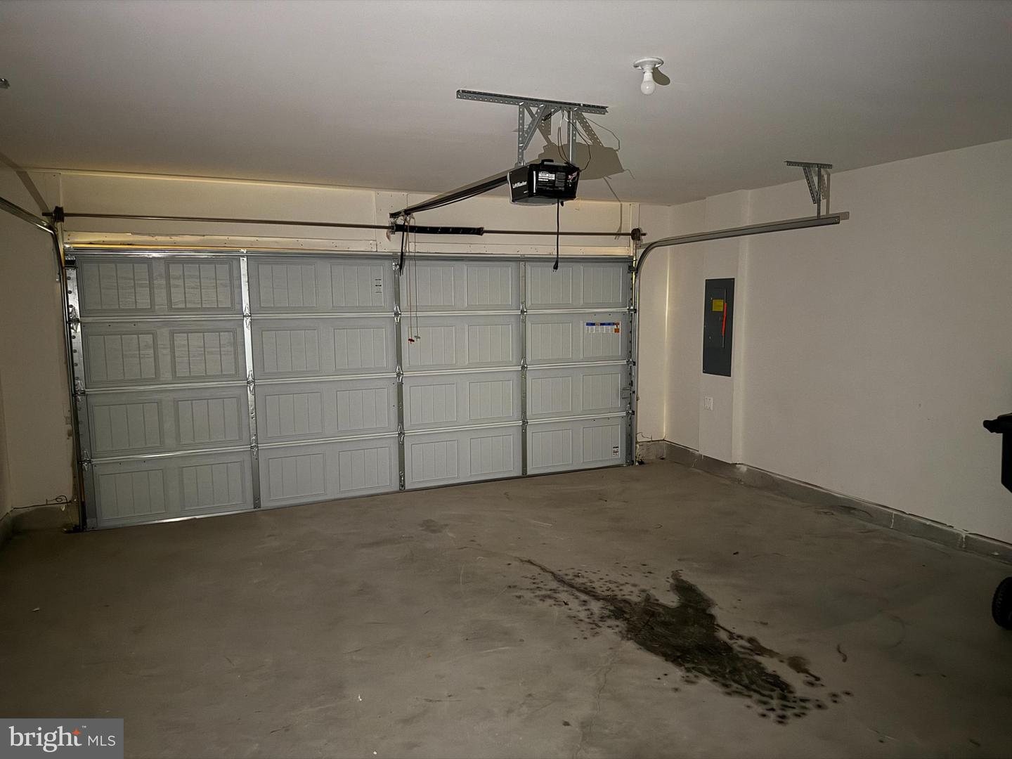 17025 BROOKWOOD DR, BOWLING GREEN, Virginia 22427, 3 Bedrooms Bedrooms, 9 Rooms Rooms,2 BathroomsBathrooms,Residential,For sale,17025 BROOKWOOD DR,VACV2007294 MLS # VACV2007294