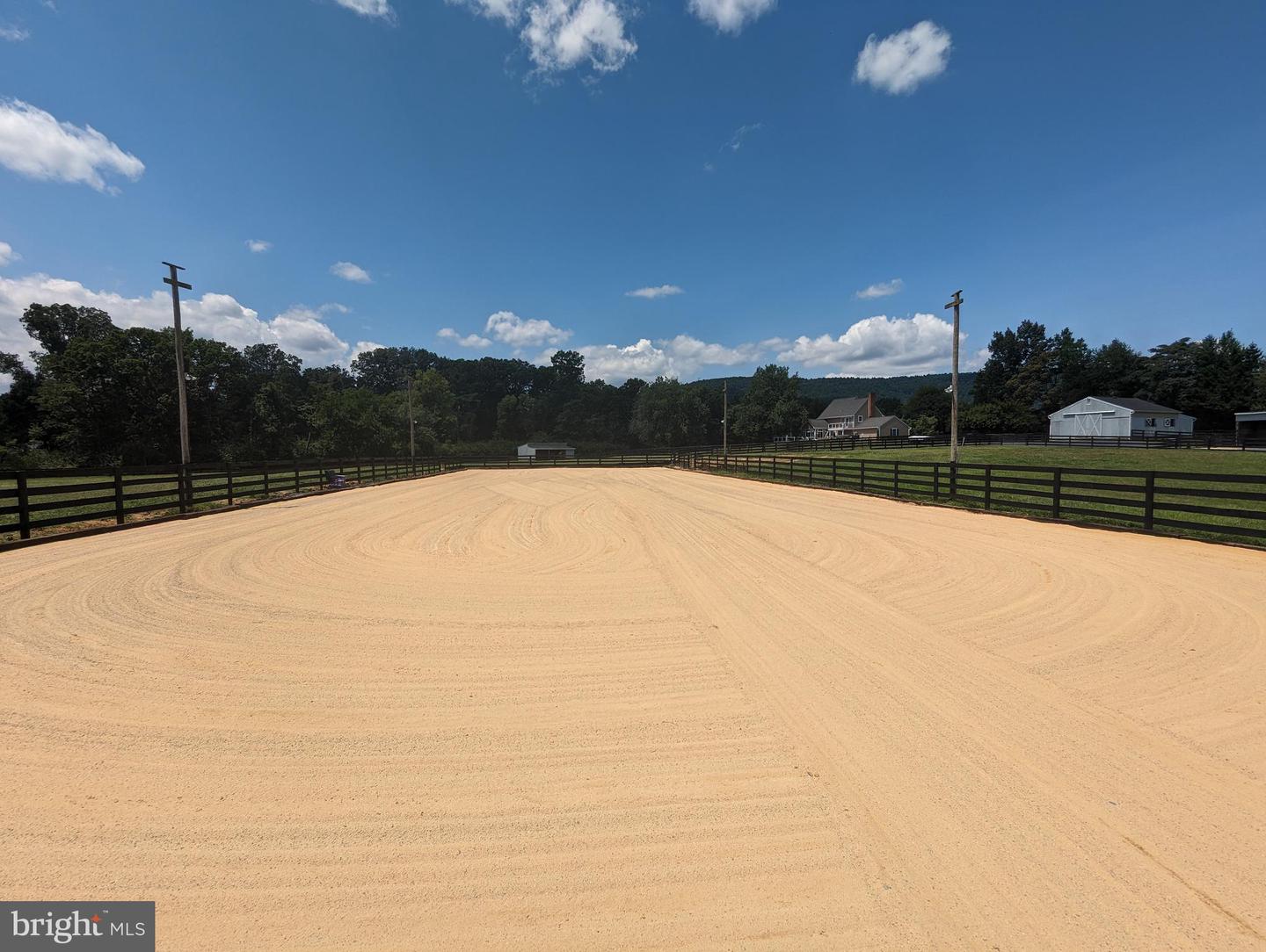 19798 FOGGY BOTTOM RD, BLUEMONT, Virginia 20135, 3 Bedrooms Bedrooms, ,2 BathroomsBathrooms,Residential,For sale,19798 FOGGY BOTTOM RD,VALO2087556 MLS # VALO2087556