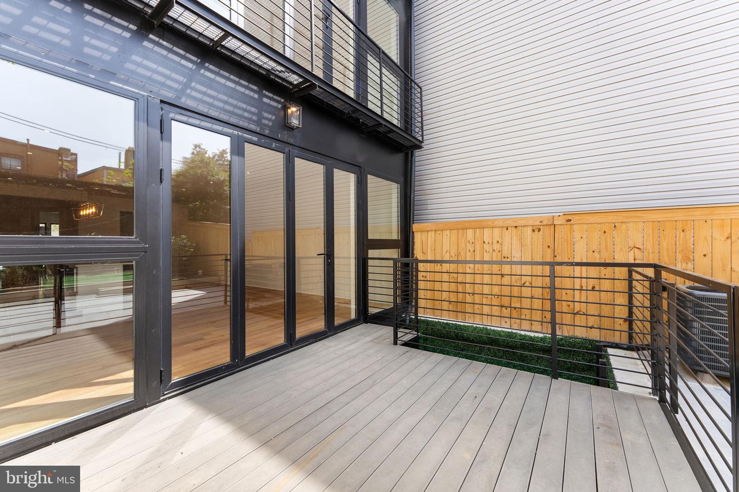 1414 5TH ST NW #A, WASHINGTON, District Of Columbia 20001, 3 Bedrooms Bedrooms, ,3 BathroomsBathrooms,Residential,For sale,1414 5TH ST NW #A,DCDC2186826 MLS # DCDC2186826