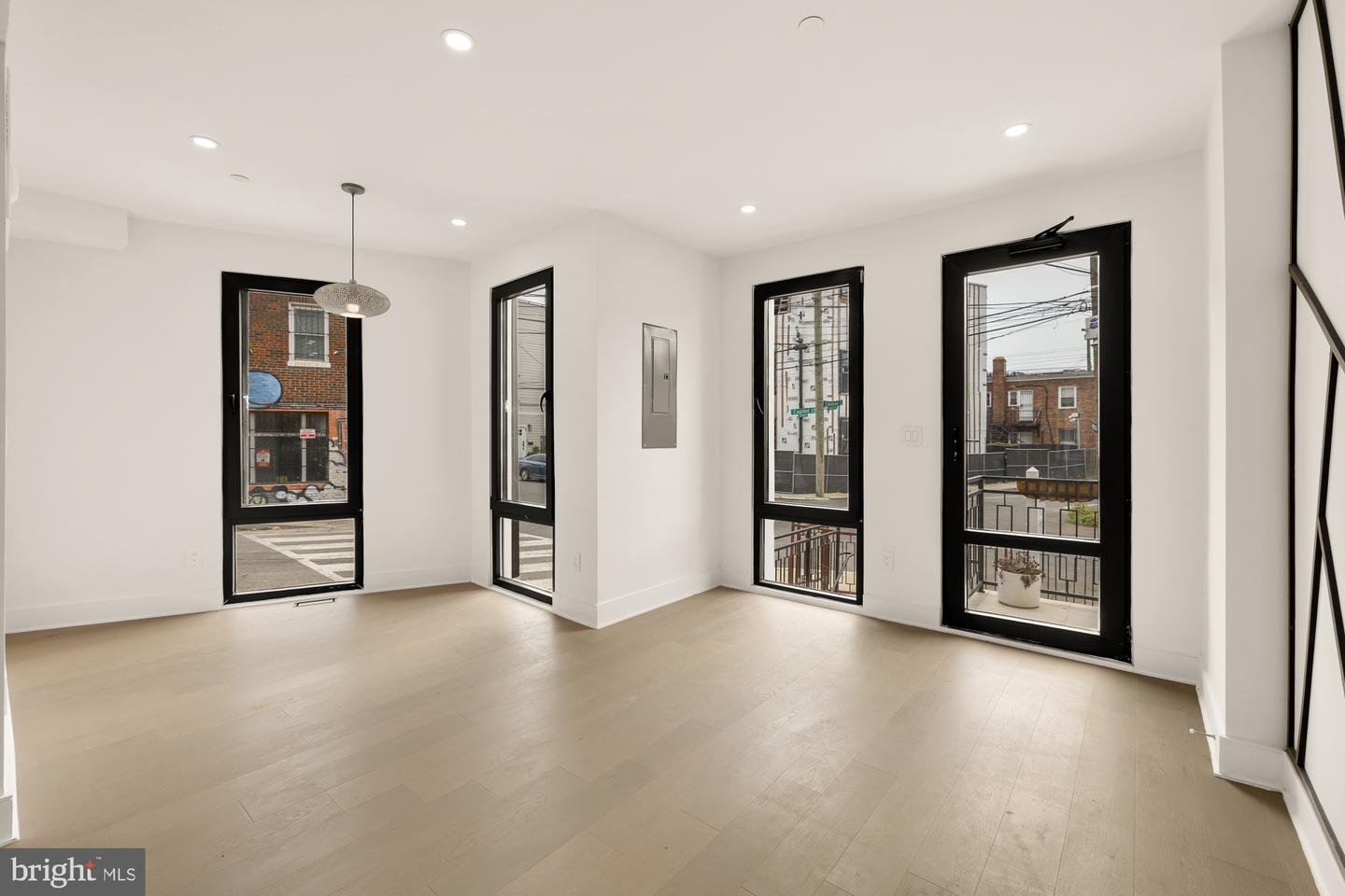 1850 CAPITOL AVE NE #1, WASHINGTON, District Of Columbia 20002, 4 Bedrooms Bedrooms, ,4 BathroomsBathrooms,Residential,For sale,1850 CAPITOL AVE NE #1,DCDC2188892 MLS # DCDC2188892