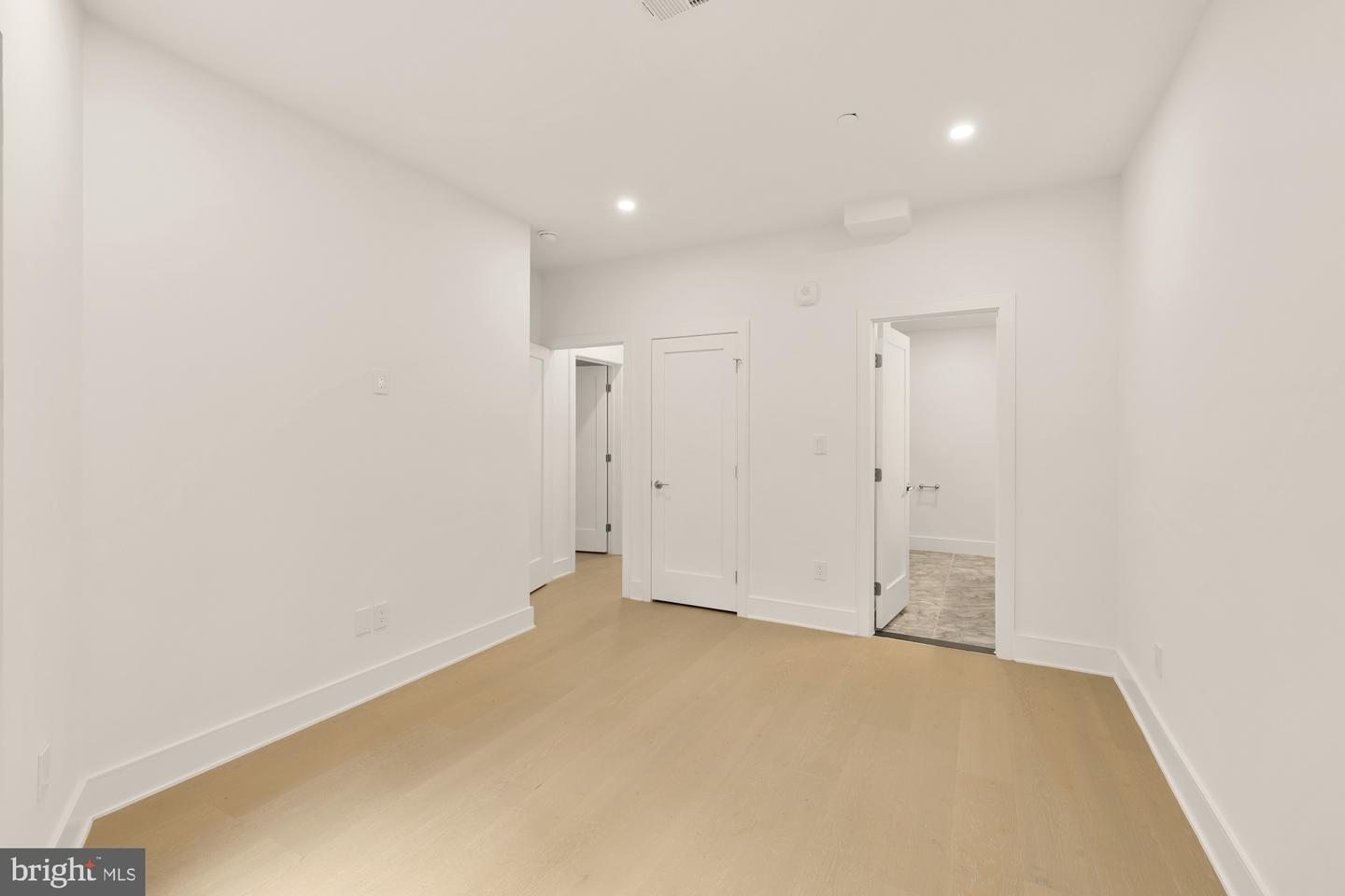 1850 CAPITOL AVE NE #1, WASHINGTON, District Of Columbia 20002, 4 Bedrooms Bedrooms, ,4 BathroomsBathrooms,Residential,For sale,1850 CAPITOL AVE NE #1,DCDC2188892 MLS # DCDC2188892