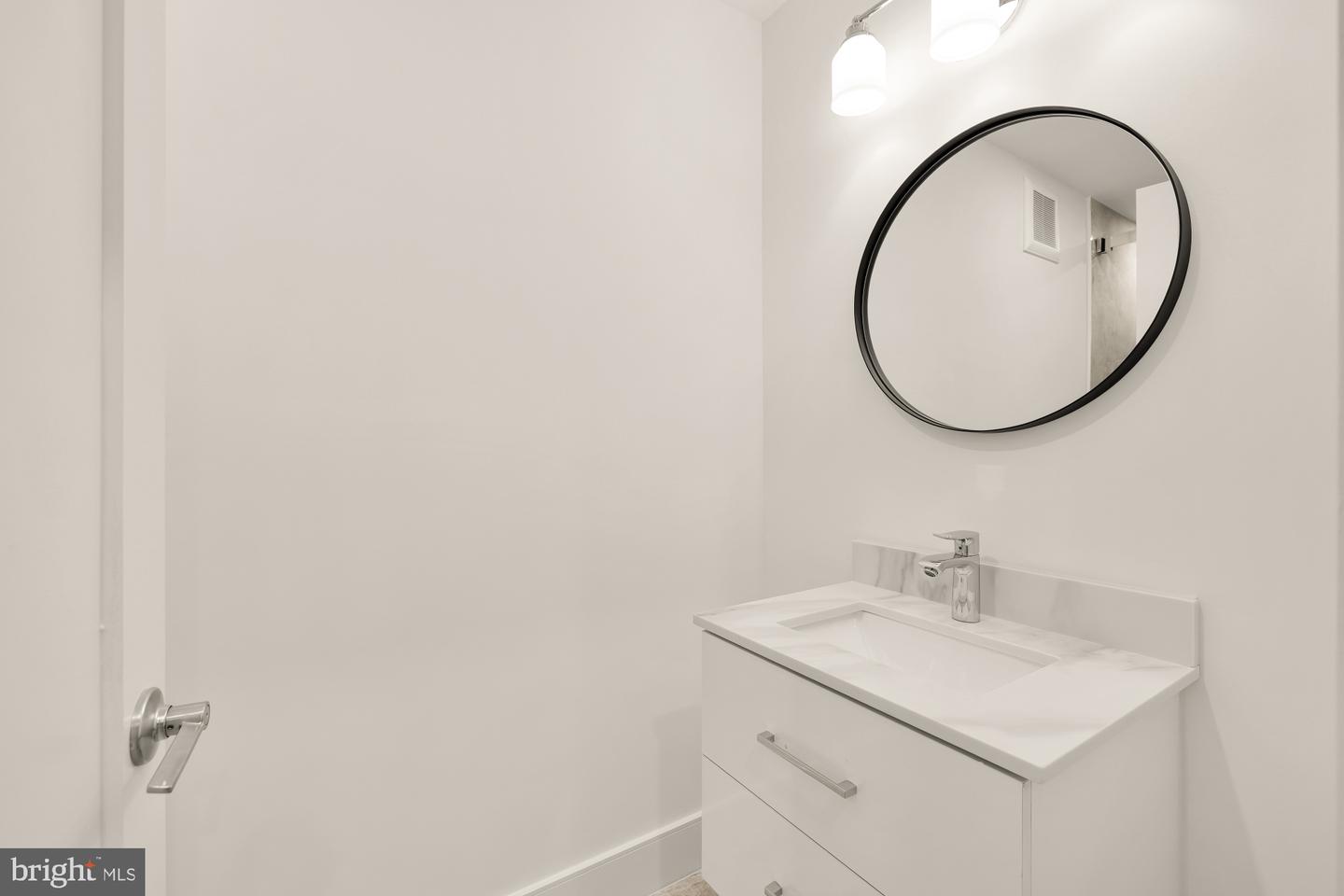 1850 CAPITOL AVE NE #1, WASHINGTON, District Of Columbia 20002, 4 Bedrooms Bedrooms, ,4 BathroomsBathrooms,Residential,For sale,1850 CAPITOL AVE NE #1,DCDC2188892 MLS # DCDC2188892