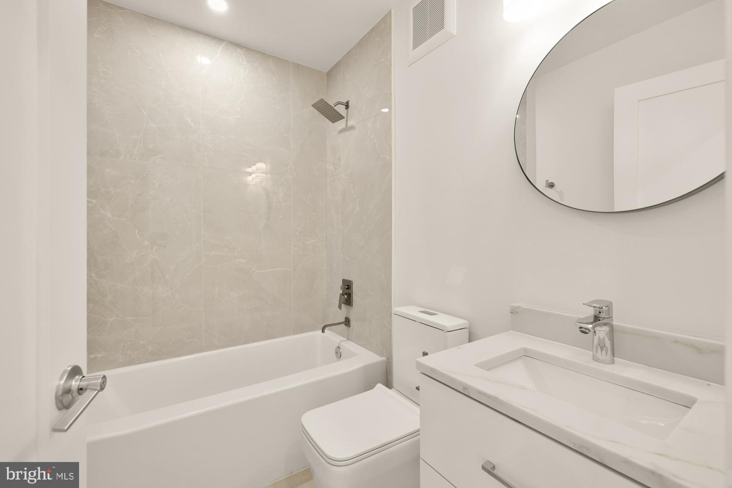 1850 CAPITOL AVE NE #1, WASHINGTON, District Of Columbia 20002, 4 Bedrooms Bedrooms, ,4 BathroomsBathrooms,Residential,For sale,1850 CAPITOL AVE NE #1,DCDC2188892 MLS # DCDC2188892