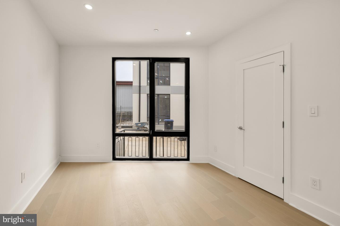 1850 CAPITOL AVE NE #1, WASHINGTON, District Of Columbia 20002, 4 Bedrooms Bedrooms, ,4 BathroomsBathrooms,Residential,For sale,1850 CAPITOL AVE NE #1,DCDC2188892 MLS # DCDC2188892