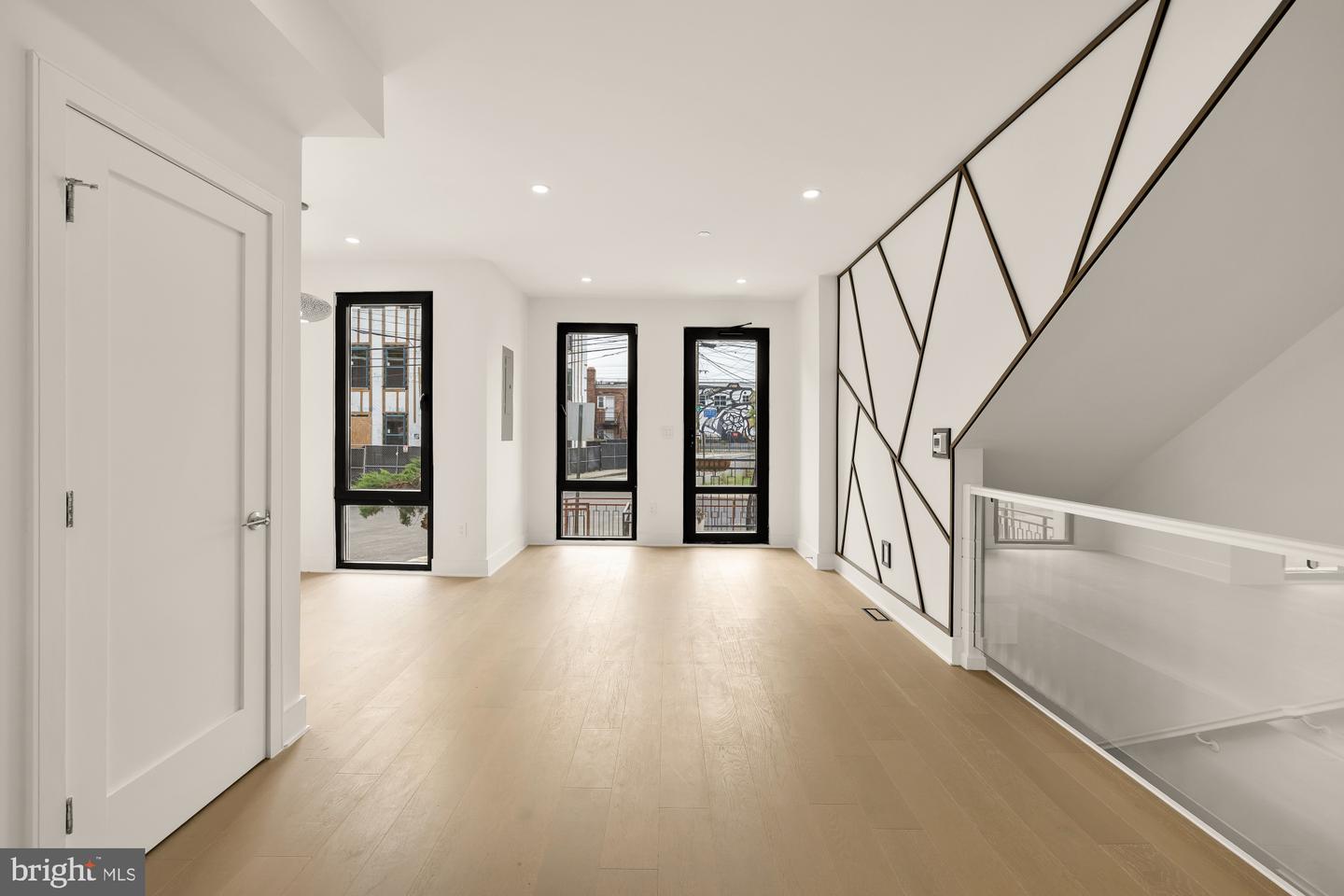 1850 CAPITOL AVE NE #1, WASHINGTON, District Of Columbia 20002, 4 Bedrooms Bedrooms, ,4 BathroomsBathrooms,Residential,For sale,1850 CAPITOL AVE NE #1,DCDC2188892 MLS # DCDC2188892