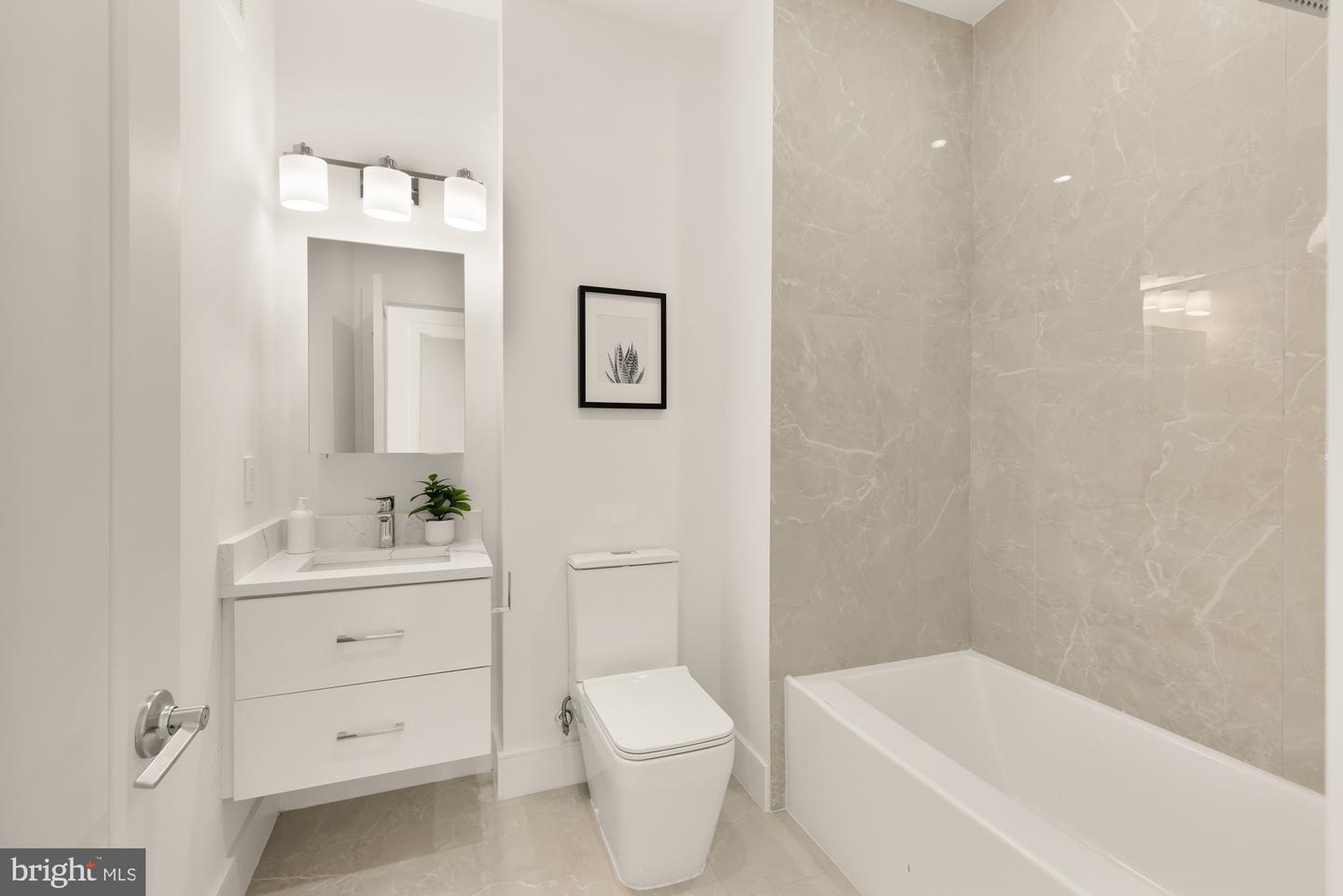 1850 CAPITOL AVE NE #2, WASHINGTON, District Of Columbia 20002, 4 Bedrooms Bedrooms, ,4 BathroomsBathrooms,Residential,For sale,1850 CAPITOL AVE NE #2,DCDC2188896 MLS # DCDC2188896
