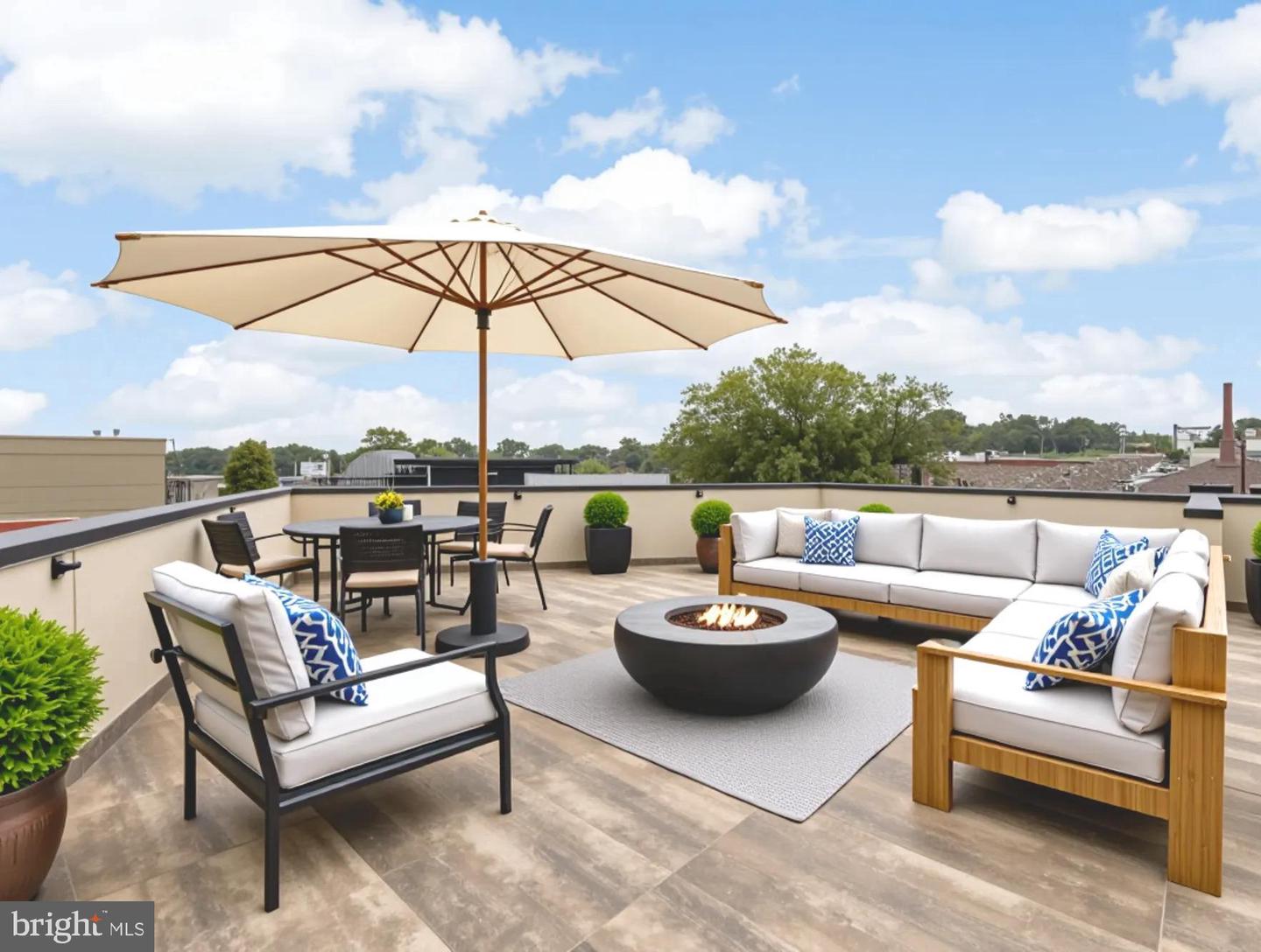 1850 CAPITOL AVE NE #2, WASHINGTON, District Of Columbia 20002, 4 Bedrooms Bedrooms, ,4 BathroomsBathrooms,Residential,For sale,1850 CAPITOL AVE NE #2,DCDC2188896 MLS # DCDC2188896