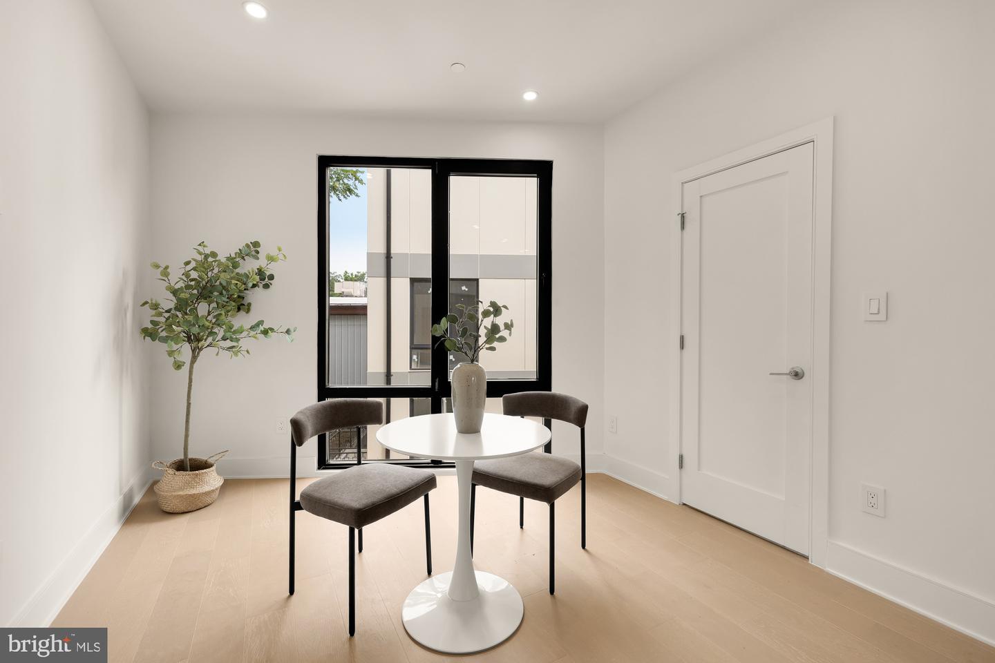 1850 CAPITOL AVE NE #2, WASHINGTON, District Of Columbia 20002, 4 Bedrooms Bedrooms, ,4 BathroomsBathrooms,Residential,For sale,1850 CAPITOL AVE NE #2,DCDC2188896 MLS # DCDC2188896