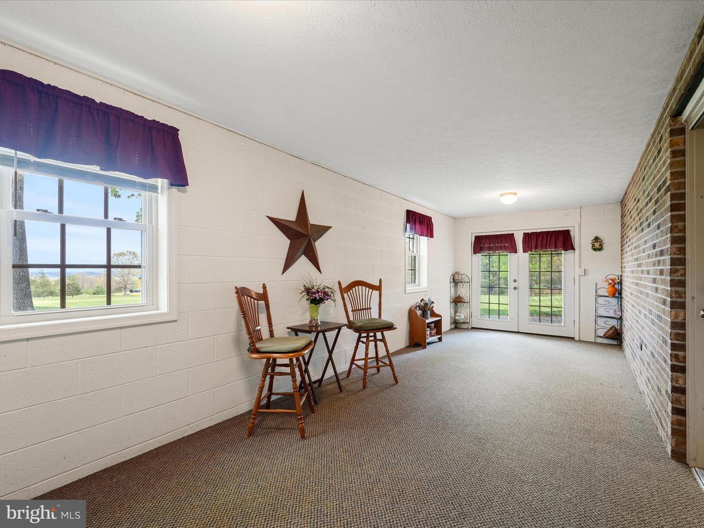 5409 SMITH CREEK RD, NEW MARKET, Virginia 22844, 3 Bedrooms Bedrooms, ,2 BathroomsBathrooms,Residential,For sale,5409 SMITH CREEK RD,VASH2011024 MLS # VASH2011024