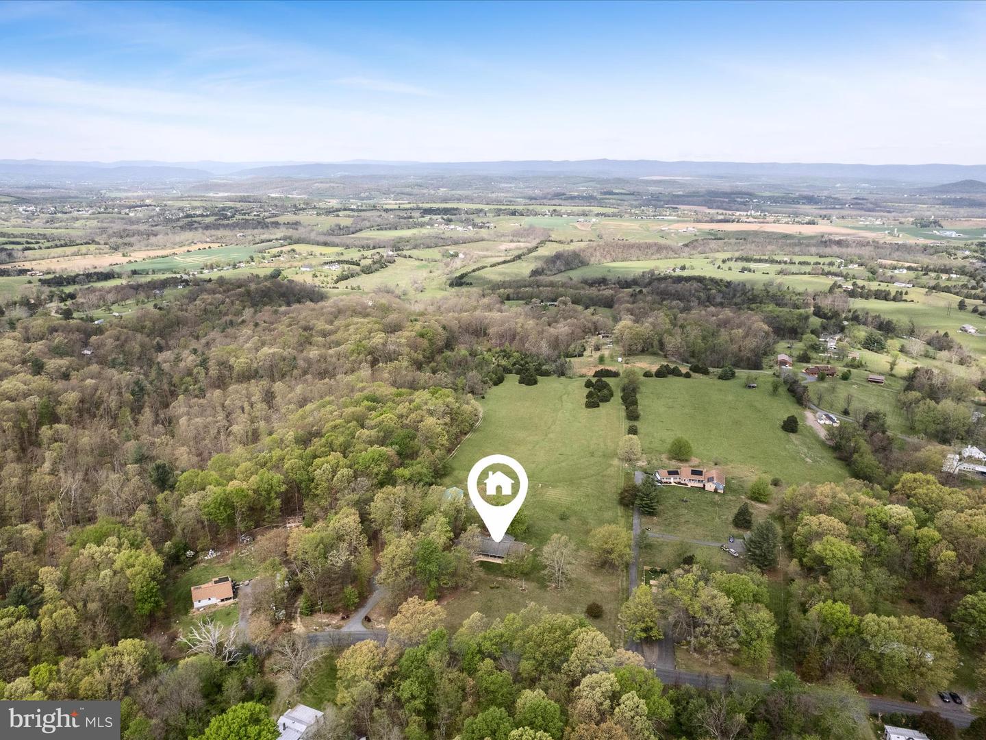 5409 SMITH CREEK RD, NEW MARKET, Virginia 22844, 3 Bedrooms Bedrooms, ,2 BathroomsBathrooms,Residential,For sale,5409 SMITH CREEK RD,VASH2011024 MLS # VASH2011024
