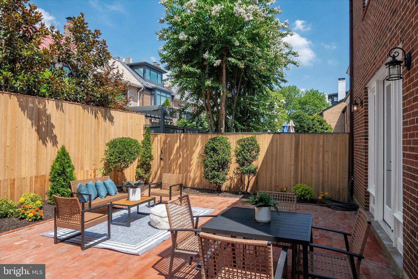 113 QUEEN ST, ALEXANDRIA, Virginia 22314, 4 Bedrooms Bedrooms, ,3 BathroomsBathrooms,Residential,For sale,113 QUEEN ST,VAAX2043708 MLS # VAAX2043708