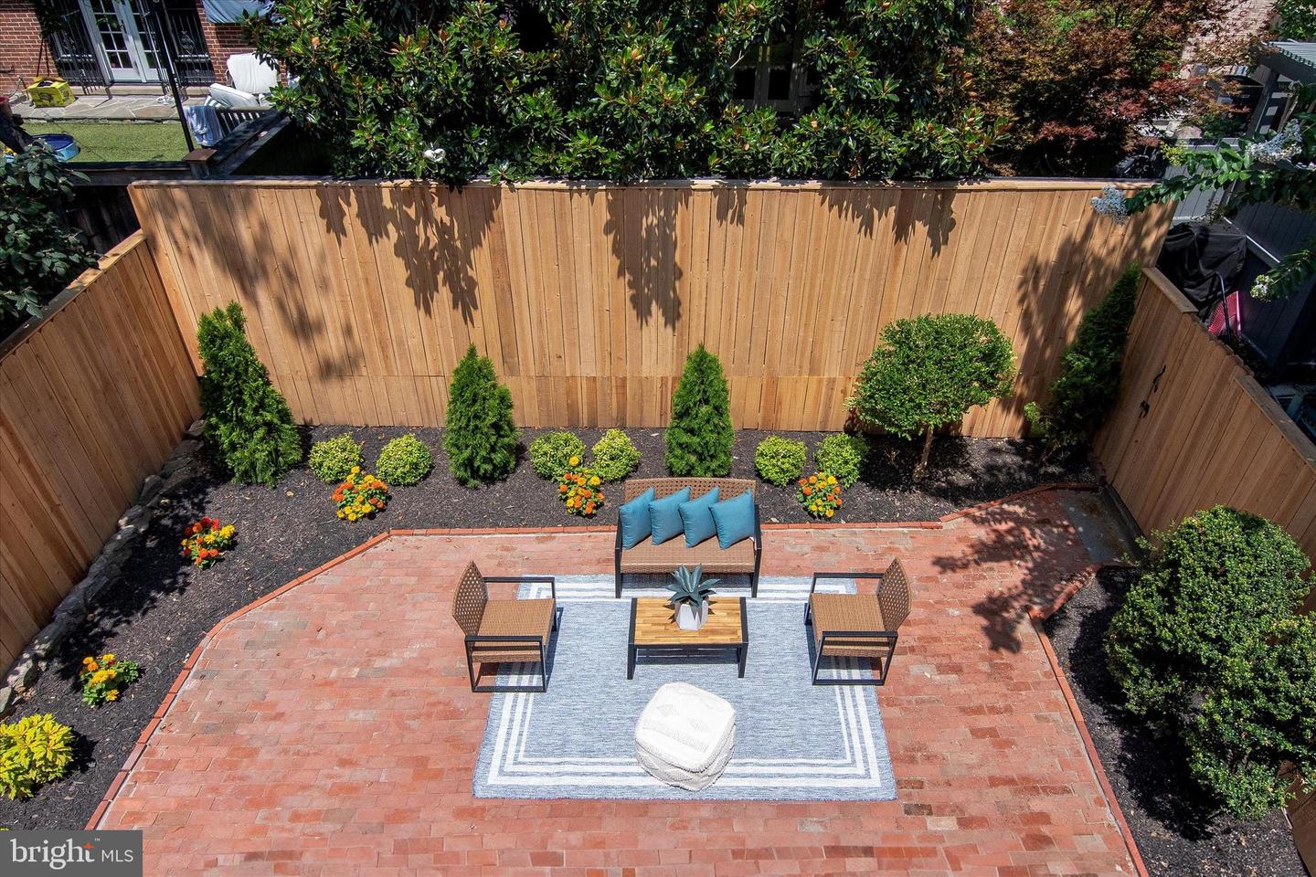 113 QUEEN ST, ALEXANDRIA, Virginia 22314, 4 Bedrooms Bedrooms, ,3 BathroomsBathrooms,Residential,For sale,113 QUEEN ST,VAAX2043708 MLS # VAAX2043708
