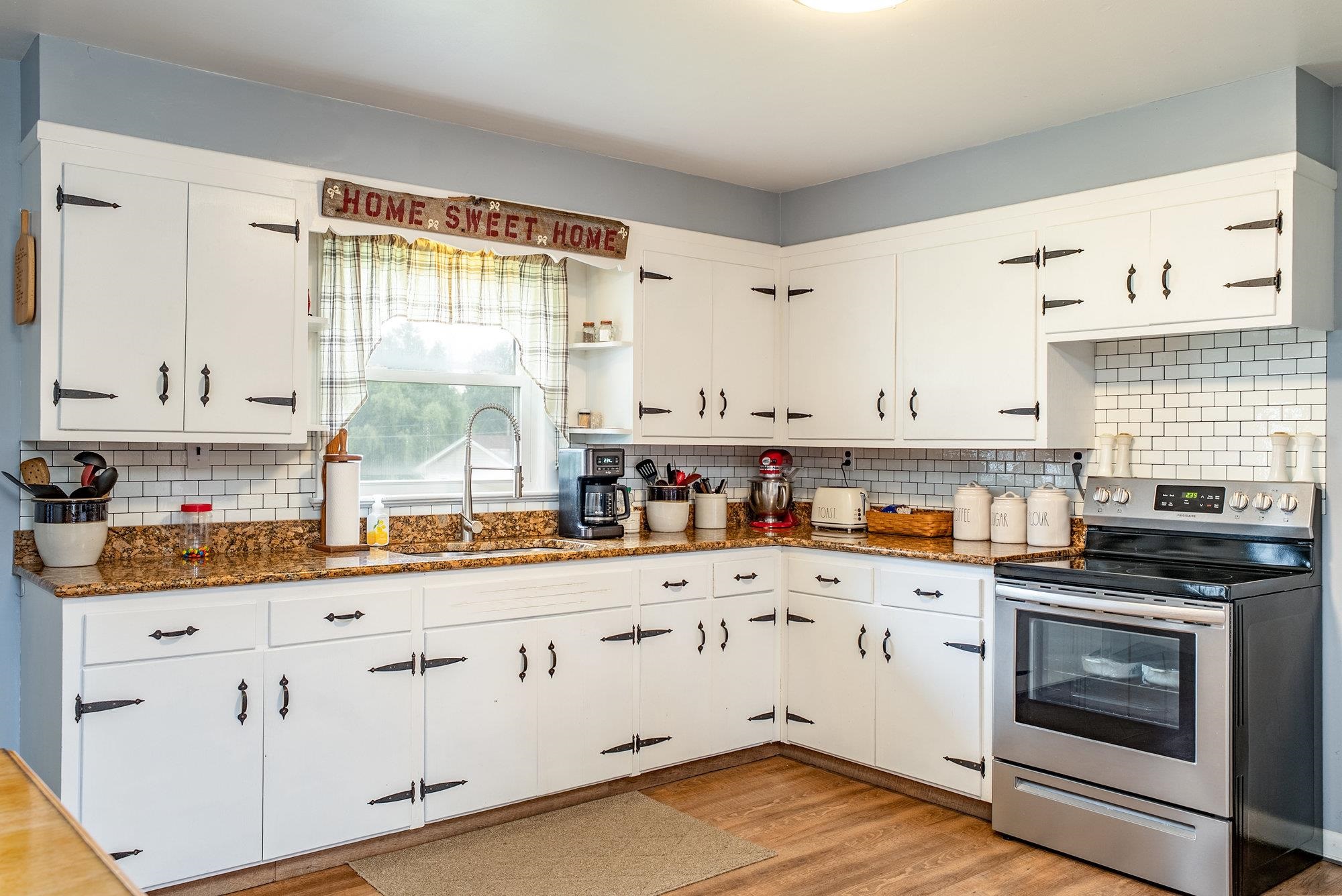 216 AL GOOD DR, STANLEY, Virginia 22851, 3 Bedrooms Bedrooms, ,2 BathroomsBathrooms,Residential,216 AL GOOD DR,667654 MLS # 667654