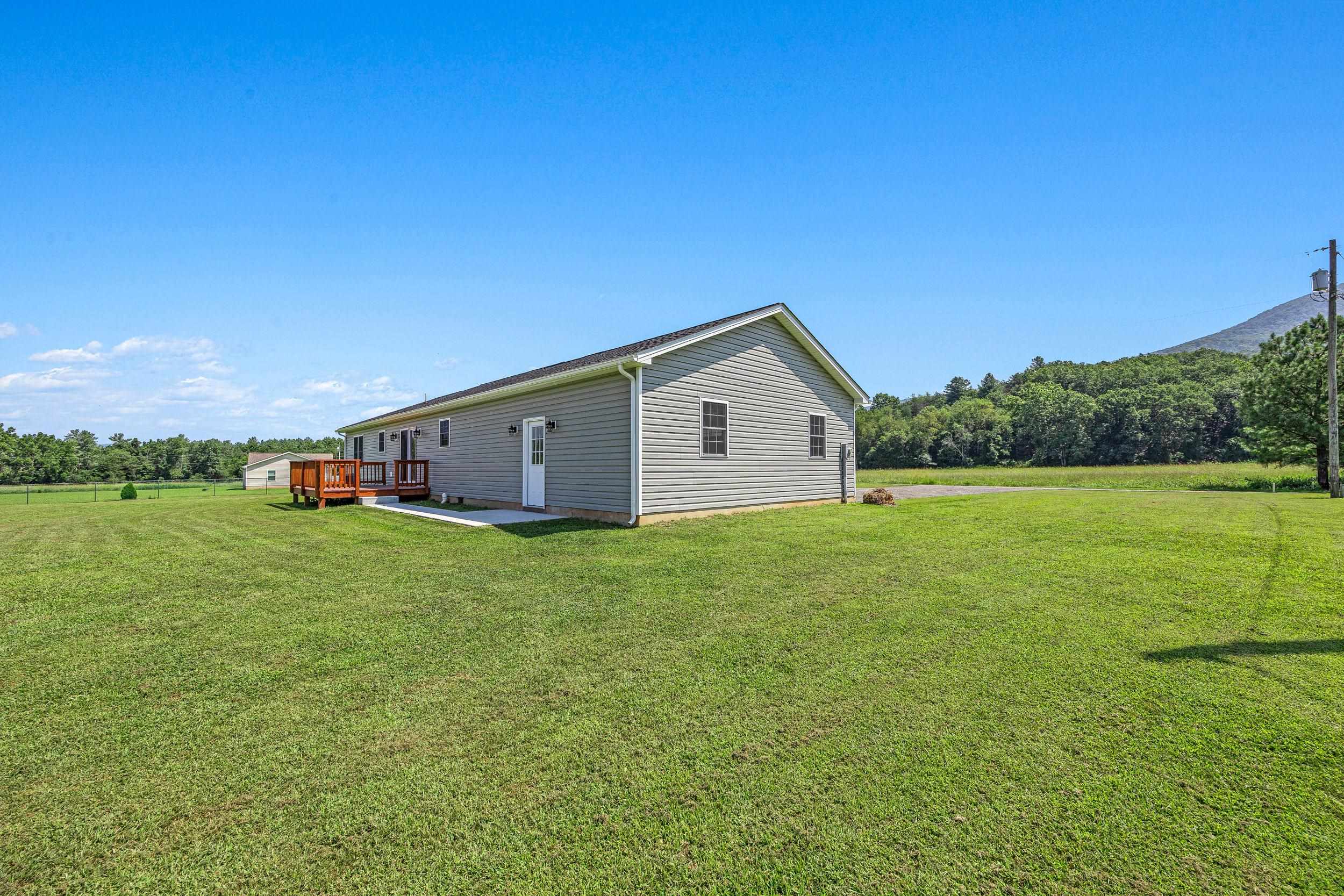 137 GOLDFINCH LN, LURAY, Virginia 22835, 3 Bedrooms Bedrooms, ,2 BathroomsBathrooms,Residential,137 GOLDFINCH LN,667655 MLS # 667655