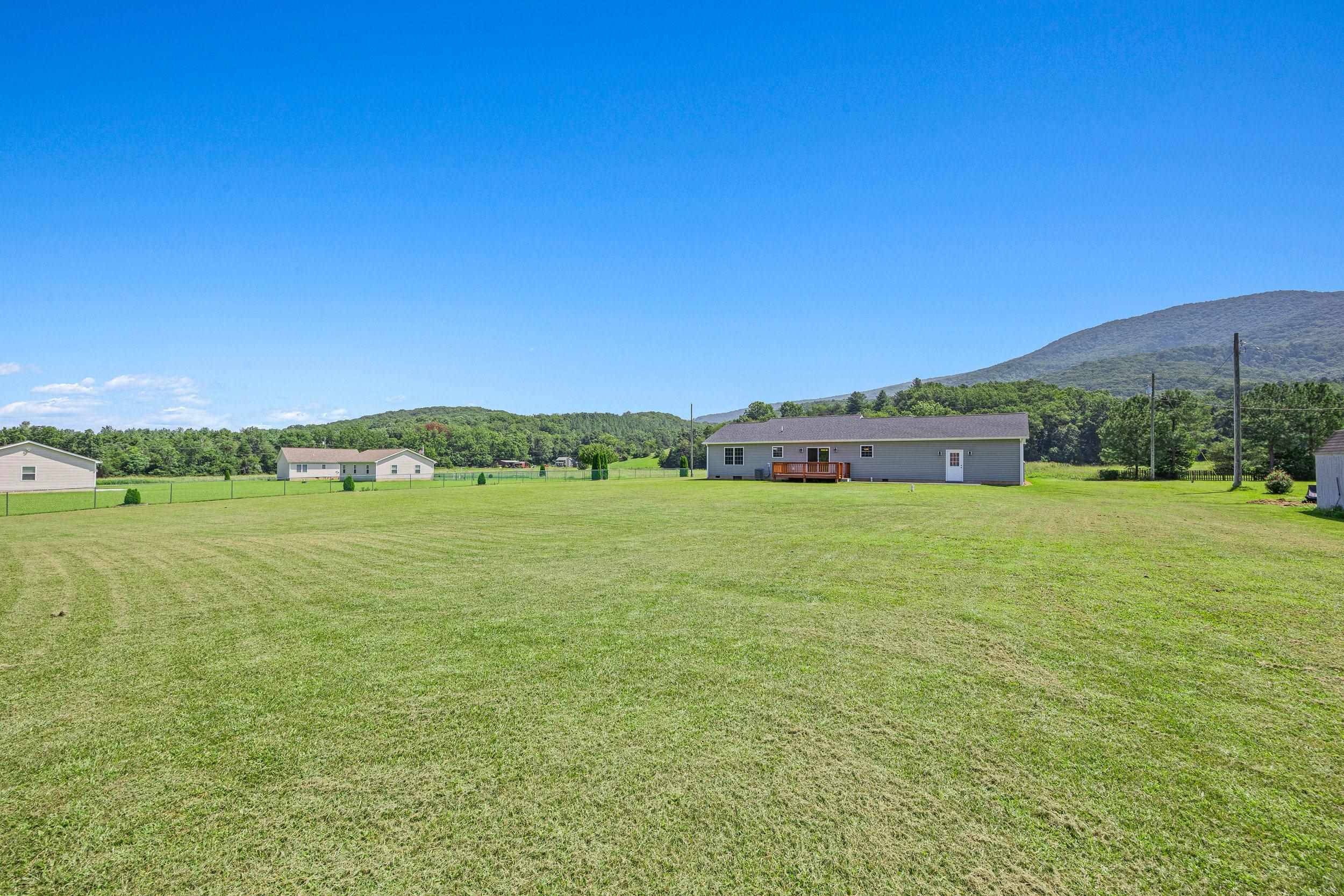 137 GOLDFINCH LN, LURAY, Virginia 22835, 3 Bedrooms Bedrooms, ,2 BathroomsBathrooms,Residential,137 GOLDFINCH LN,667655 MLS # 667655